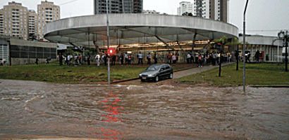 alagamento-metro