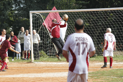 Jogo aconteceu no domingo, 17, no Clube Escola Vila Alpina (Ale Vianna/FolhaVP) bufalo-7