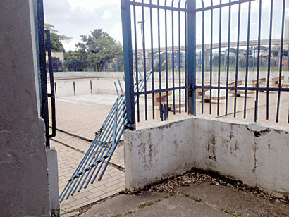 piscina-grades